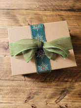 Load image into Gallery viewer, Nostalgic Christmas candle hamper box.
